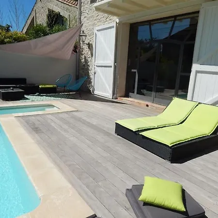Villa Spacieuse Maison De Village Avec Piscine